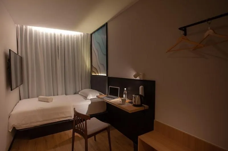 Hako Hotel Johor Bahru 2*,